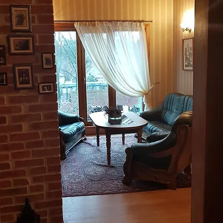 Vetros House